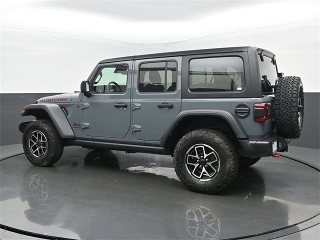 2024 Jeep Wrangler Rubicon photo 3