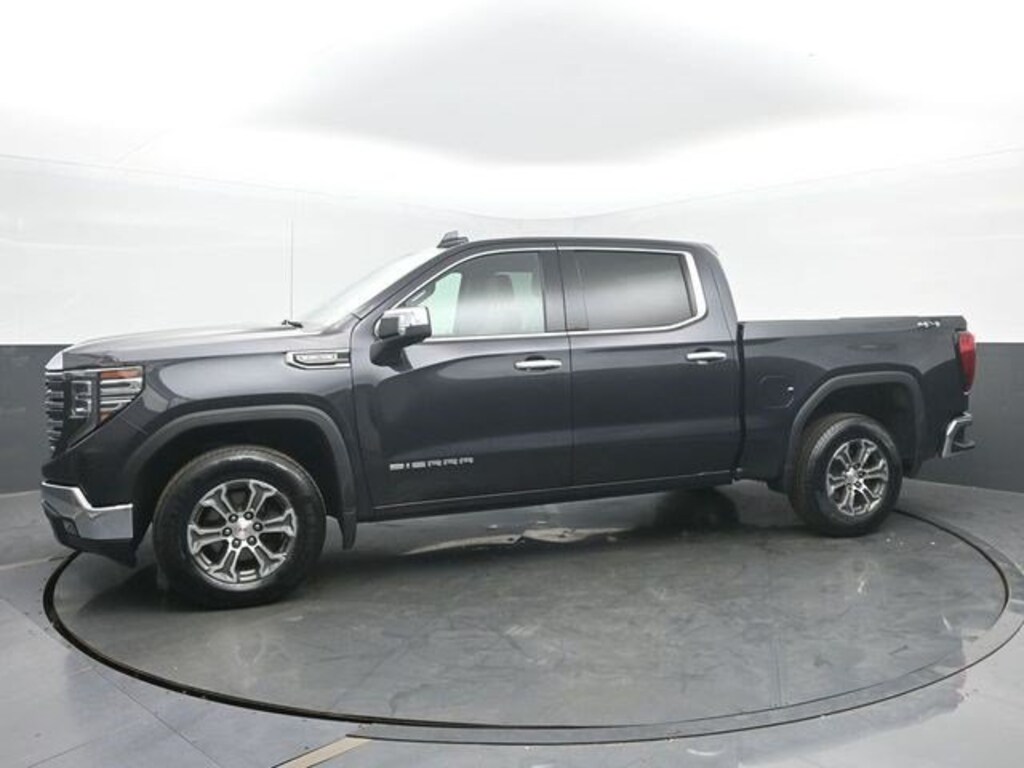 Used 2025 GMC Sierra 1500 SLT Truck Crew Cab