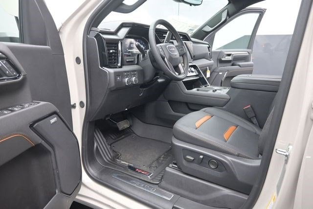 2026 GMC Sierra 2500HD AT4 - Photo 9