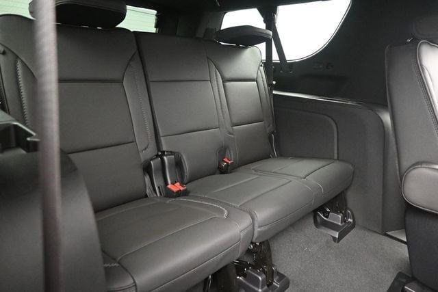 2026 GMC Yukon XL Denali - Photo 16