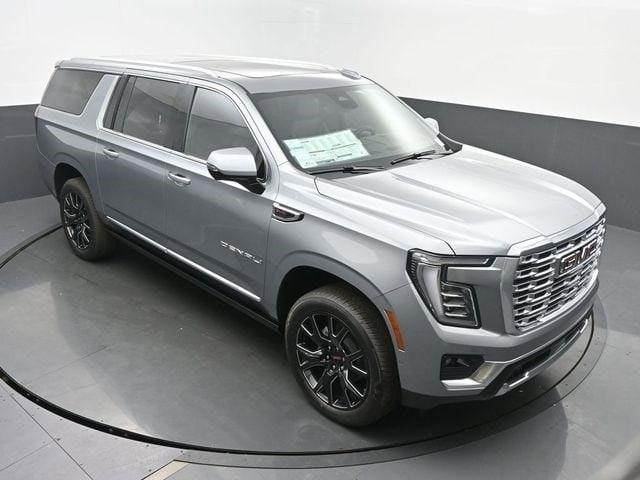 2026 GMC Yukon XL Denali - Photo 44