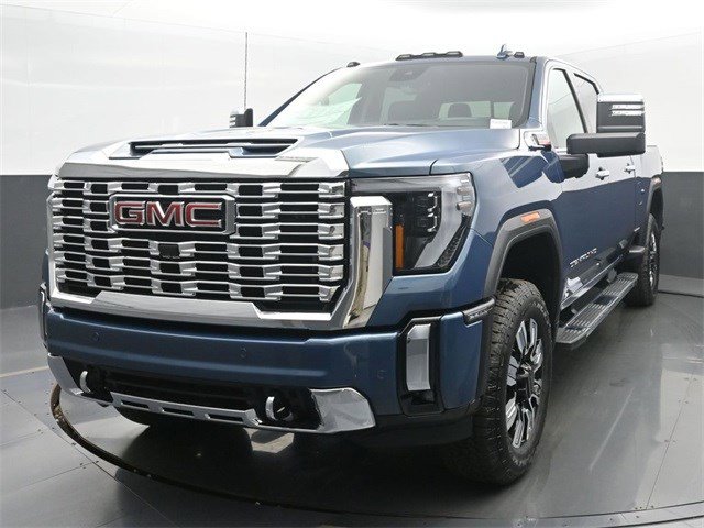 2025 GMC Sierra 2500HD Denali's photo