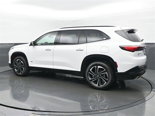 2026 Buick Enclave Sport Touring photo 3