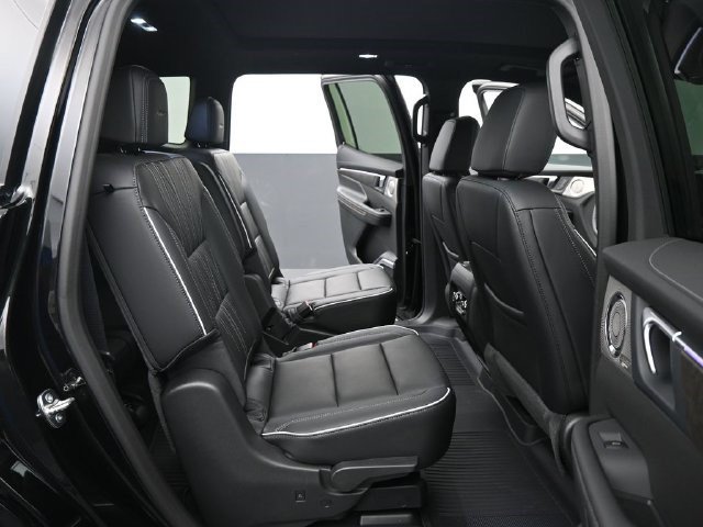 2026 Buick Enclave Avenir - Photo 16