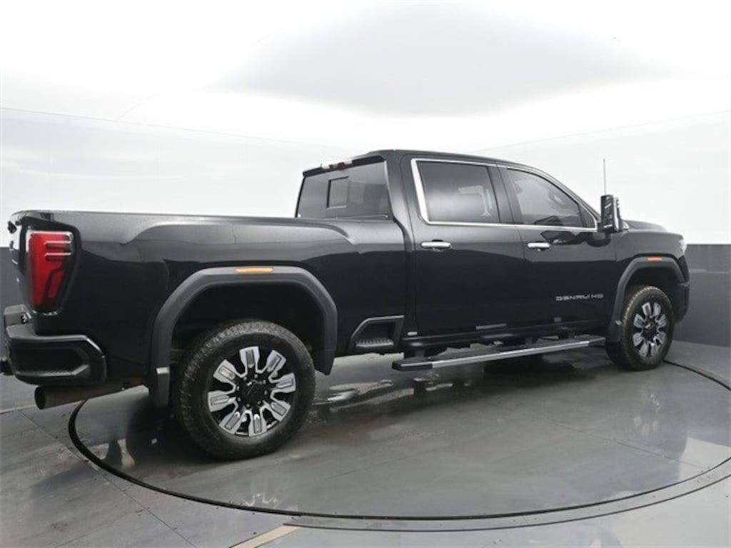 Used 2024 GMC Sierra 2500 HD Denali Truck Crew Cab