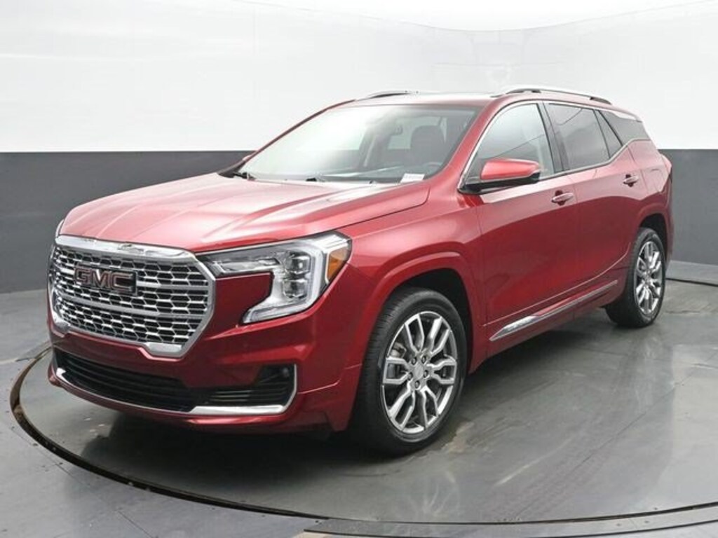 Used 2023 GMC Terrain Denali SUV