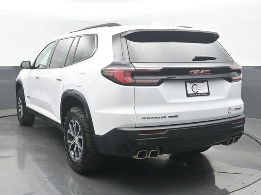 Used 2024 GMC Acadia AT4 SUV