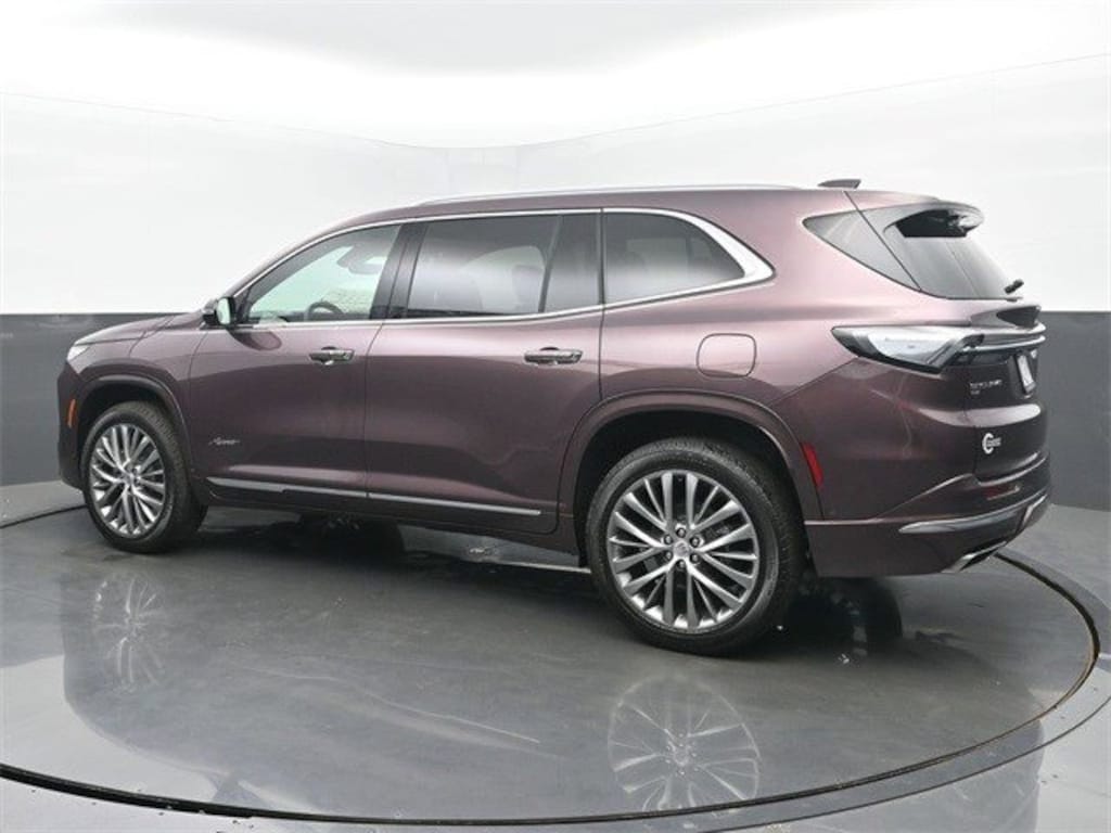 New 2026 Buick Enclave Avenir SUV