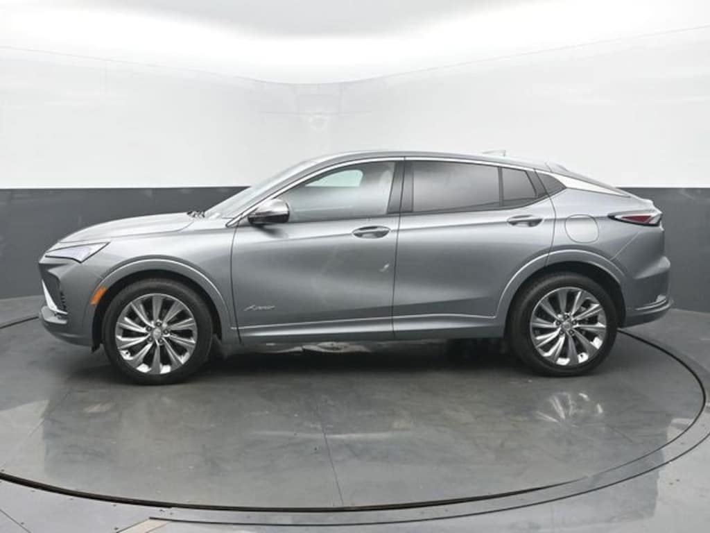 Used 2025 Buick Envista Avenir SUV