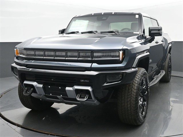 2026 GMC HUMMER EV 2X's photo