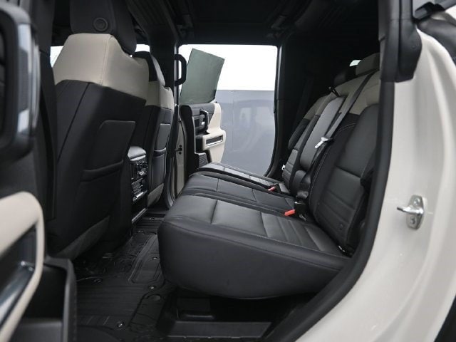 2026 GMC HUMMER EV 2X - Photo 13