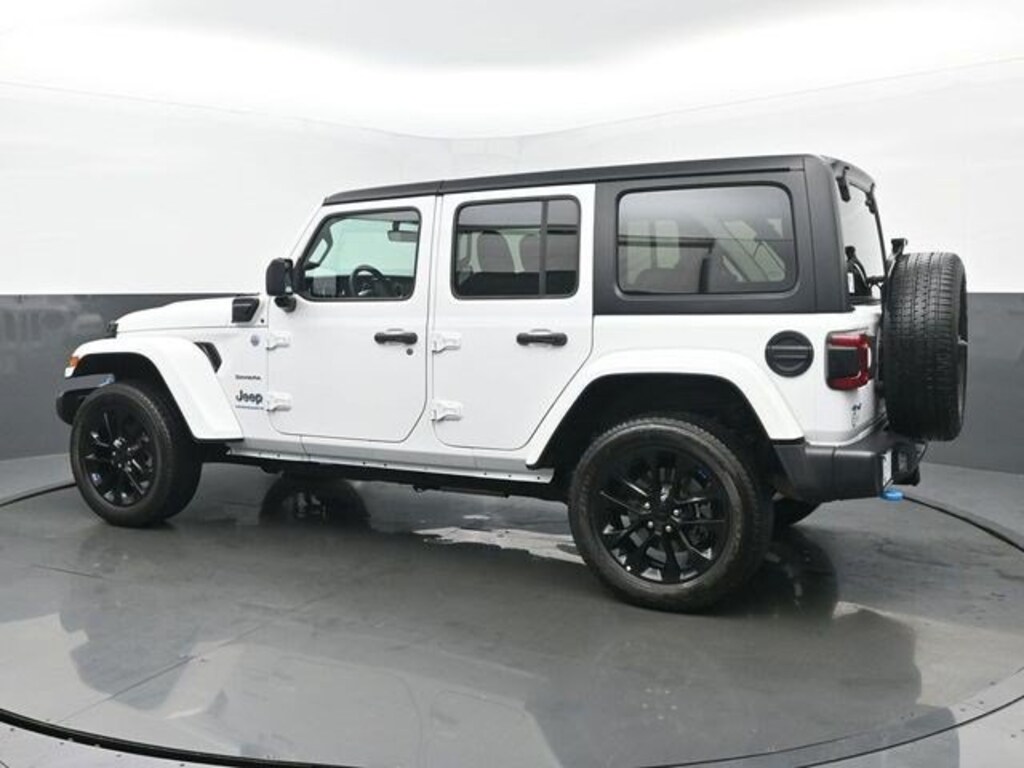 Used 2023 Jeep Wrangler 4xe Sahara SUV