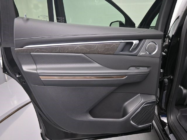 2026 Buick Enclave Avenir - Photo 14