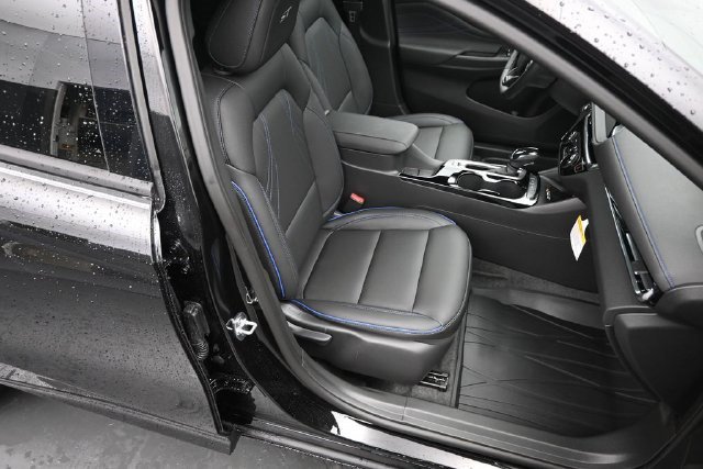 2026 Buick Envista Sport Touring - Photo 11