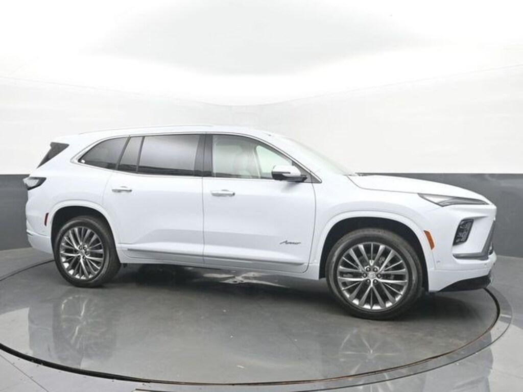 New 2026 Buick Enclave Avenir SUV