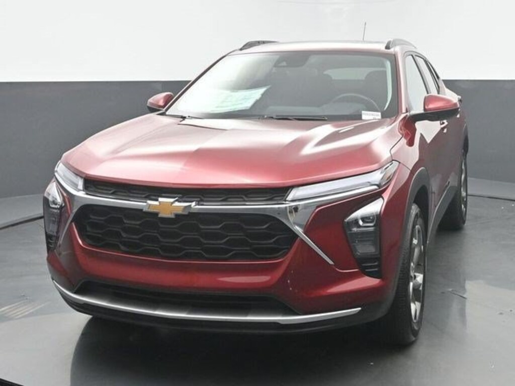 Used 2024 Chevrolet Trax LT SUV
