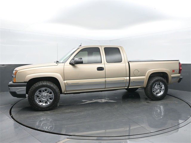 Used 2004 Chevrolet Silverado 1500 Z71 with VIN 1GCEK19T34E399529 for sale in Kokomo, IN