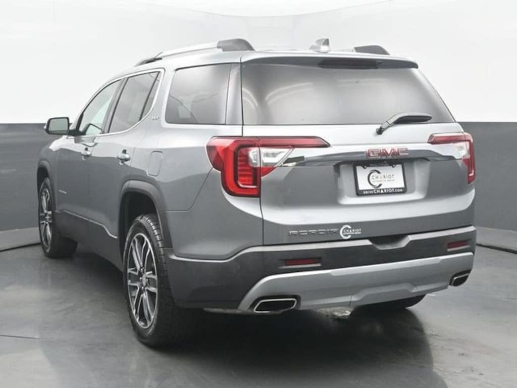 Used 2023 GMC Acadia SLT SUV