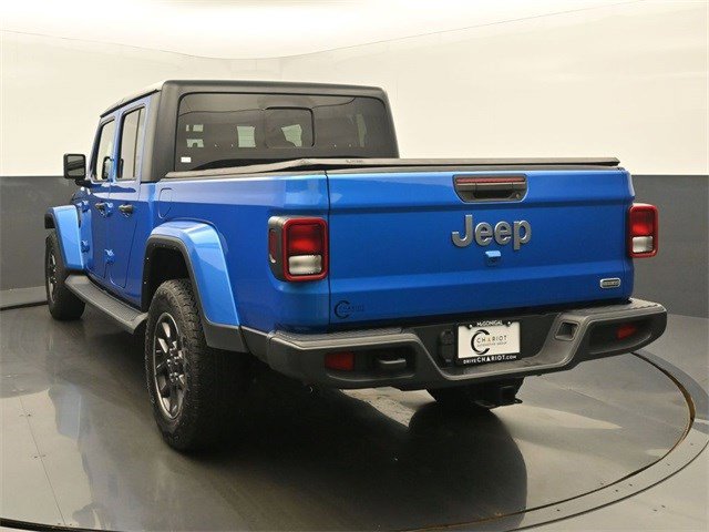 2021 Jeep Gladiator Overland photo 3