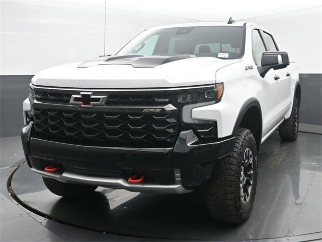 2022 Chevrolet Silverado 1500 ZR2's photo