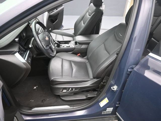 2025 Cadillac XT5 Premium Luxury - Photo 11