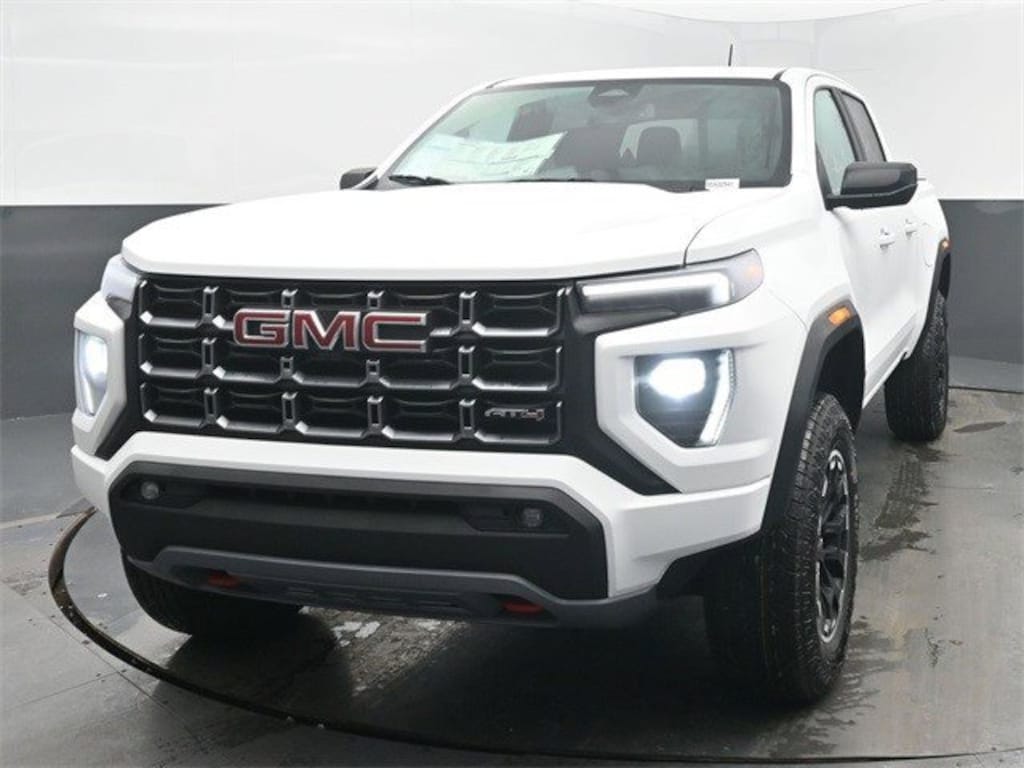 New 2026 GMC Canyon AT4 Truck