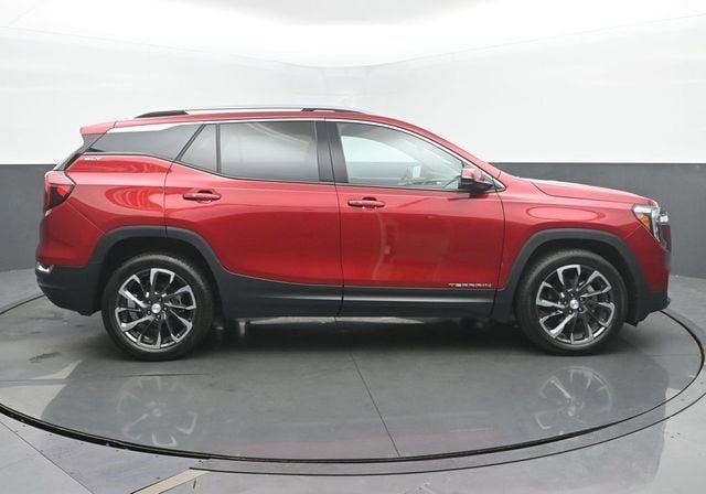 2024 GMC Terrain SLT - Photo 6