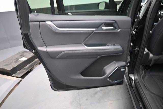 2026 GMC Acadia Elevation - Photo 15