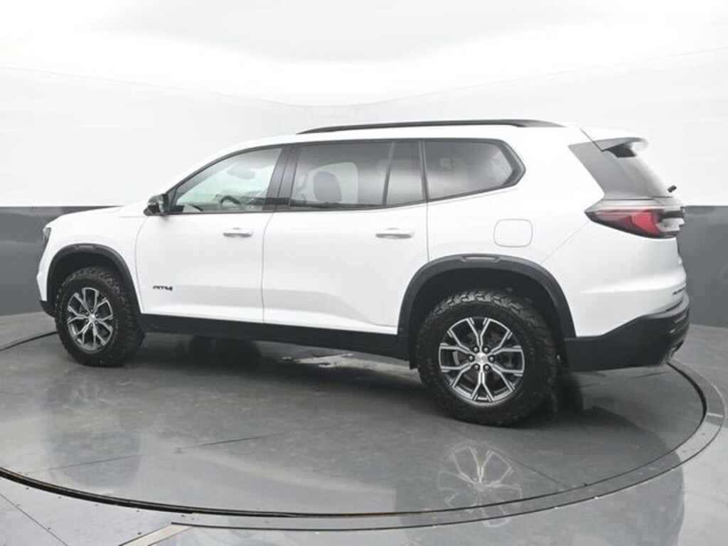 Used 2024 GMC Acadia AT4 SUV