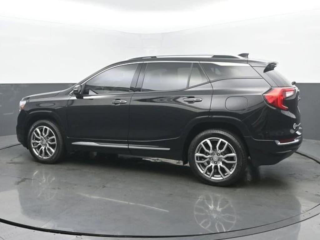 Used 2022 GMC Terrain Denali SUV