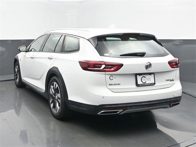 2018 Buick Regal TourX Essence photo 4
