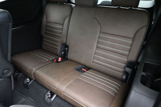 2026 GMC Acadia Denali Ultimate - Photo 16