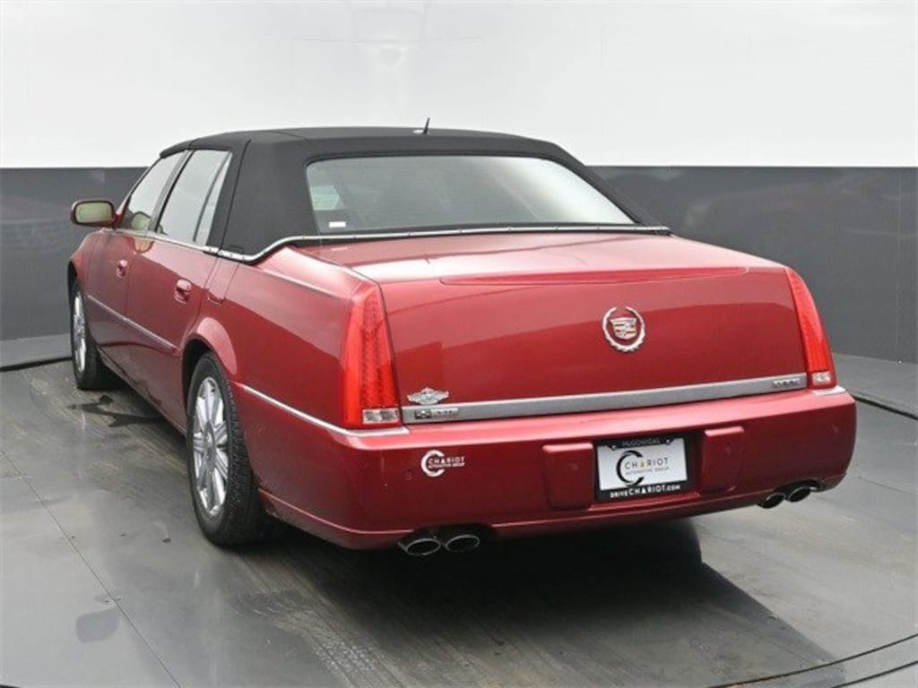 Used 2007 CADILLAC DTS Luxury II Sedan