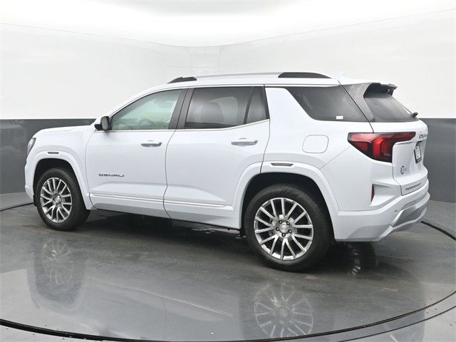 2026 Gmc Terrain Denali photo 2