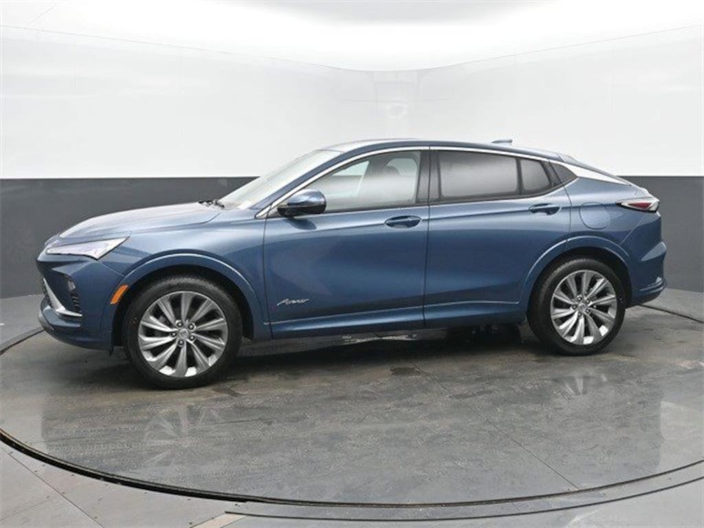 New 2026 Buick Envista Avenir SUV