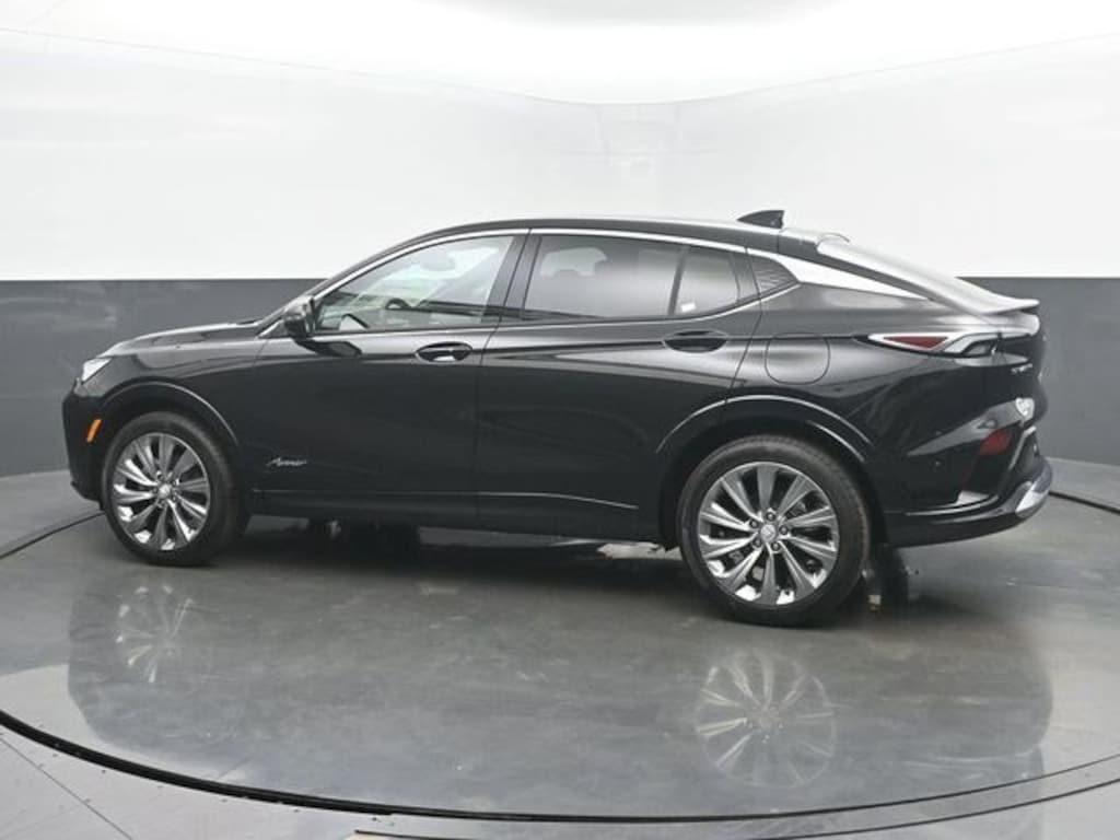 New 2026 Buick Envista Avenir SUV