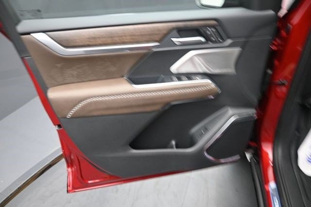 2026 GMC Acadia Denali Ultimate - Photo 22