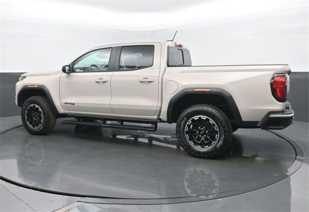 New 2026 GMC Canyon AT4 Truck