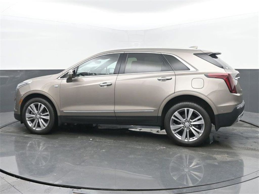 Certified 2023 CADILLAC XT5 Premium Luxury SUV