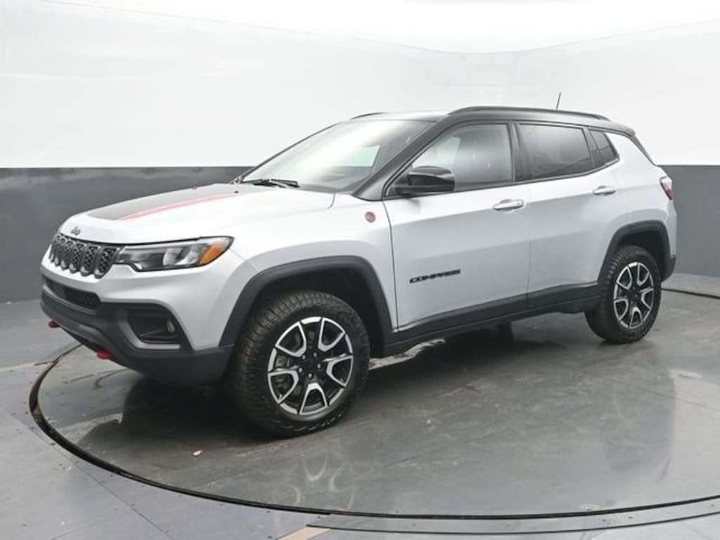 Used 2024 Jeep Compass Trailhawk 4x4 SUV