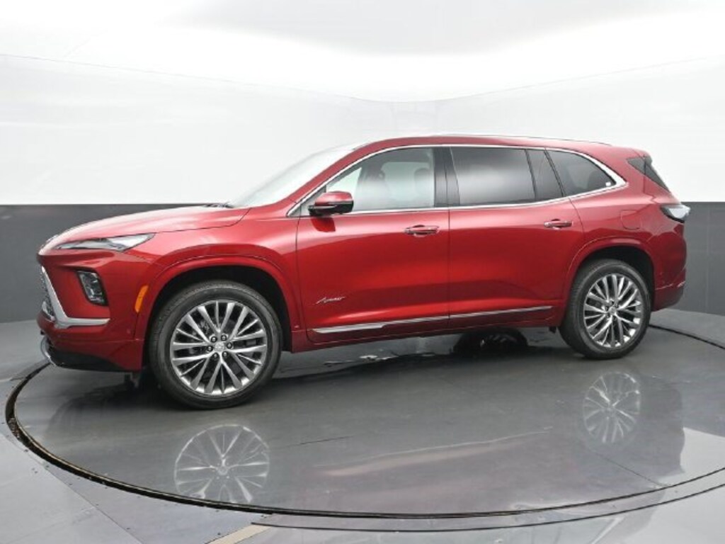 Used 2026 Buick Enclave Avenir SUV