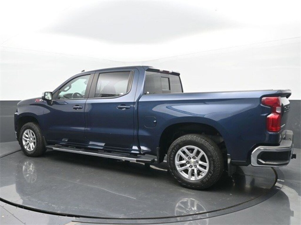 Used 2020 Chevrolet Silverado 1500 LT Truck Crew Cab