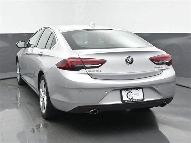 2018 Buick Regal Sportback Preferred photo 4
