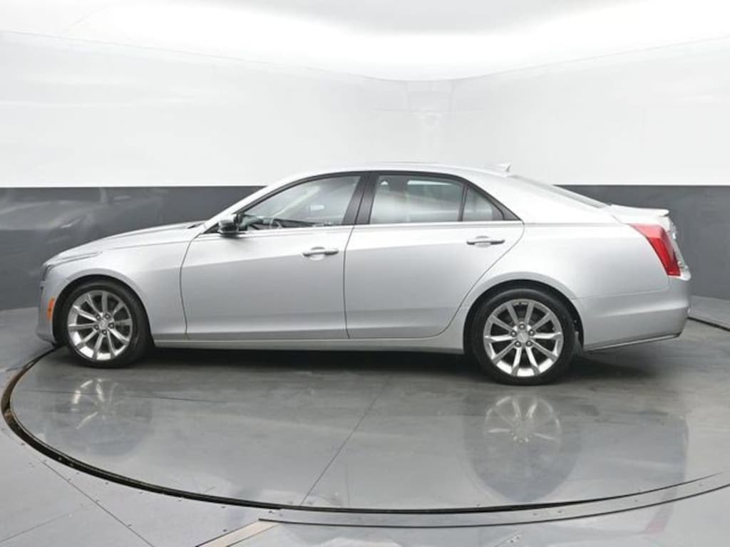 Used 2017 CADILLAC CTS Luxury AWD Sedan