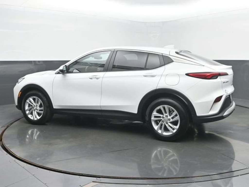 New 2026 Buick Envista Preferred SUV