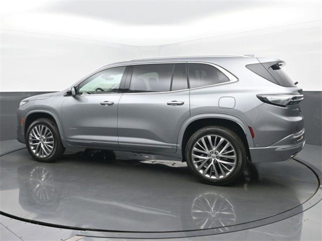 New 2026 Buick Enclave Avenir SUV