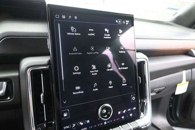 2026 GMC Yukon XL Denali - Photo 36