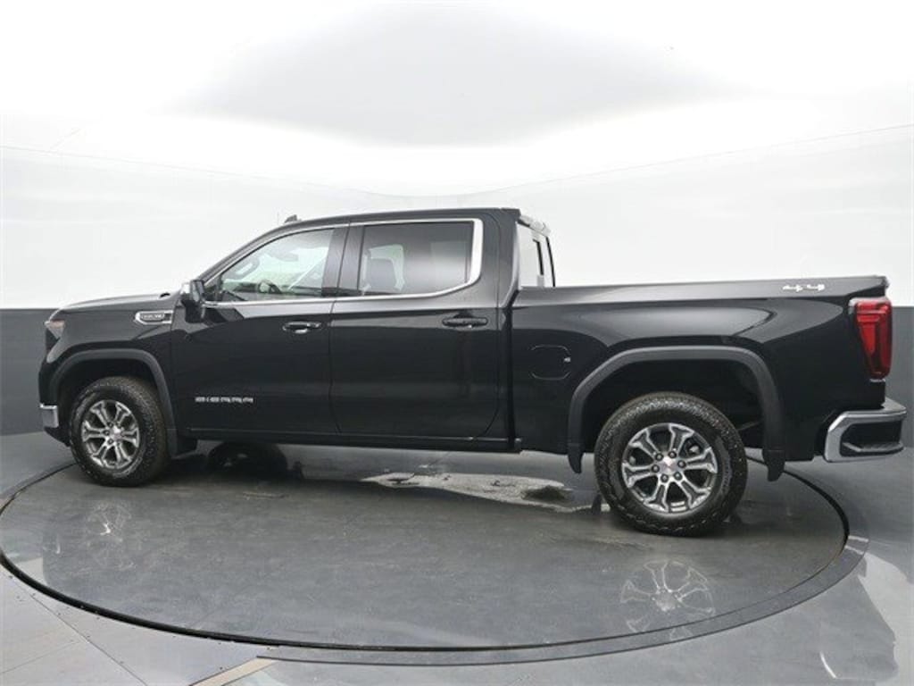 New 2026 GMC Sierra 1500 SLE Truck