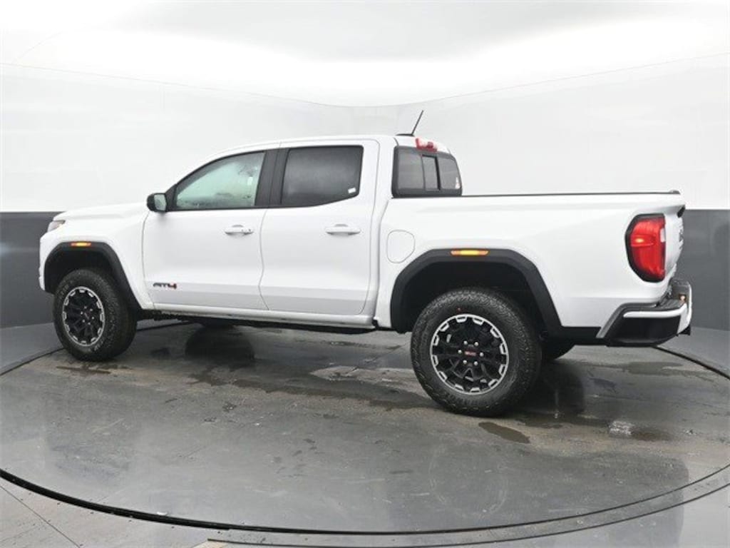 New 2026 GMC Canyon AT4 Truck