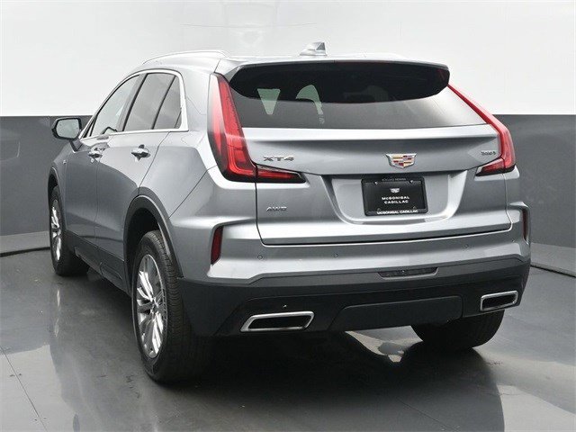 2024 Cadillac XT4 Premium Luxury photo 4